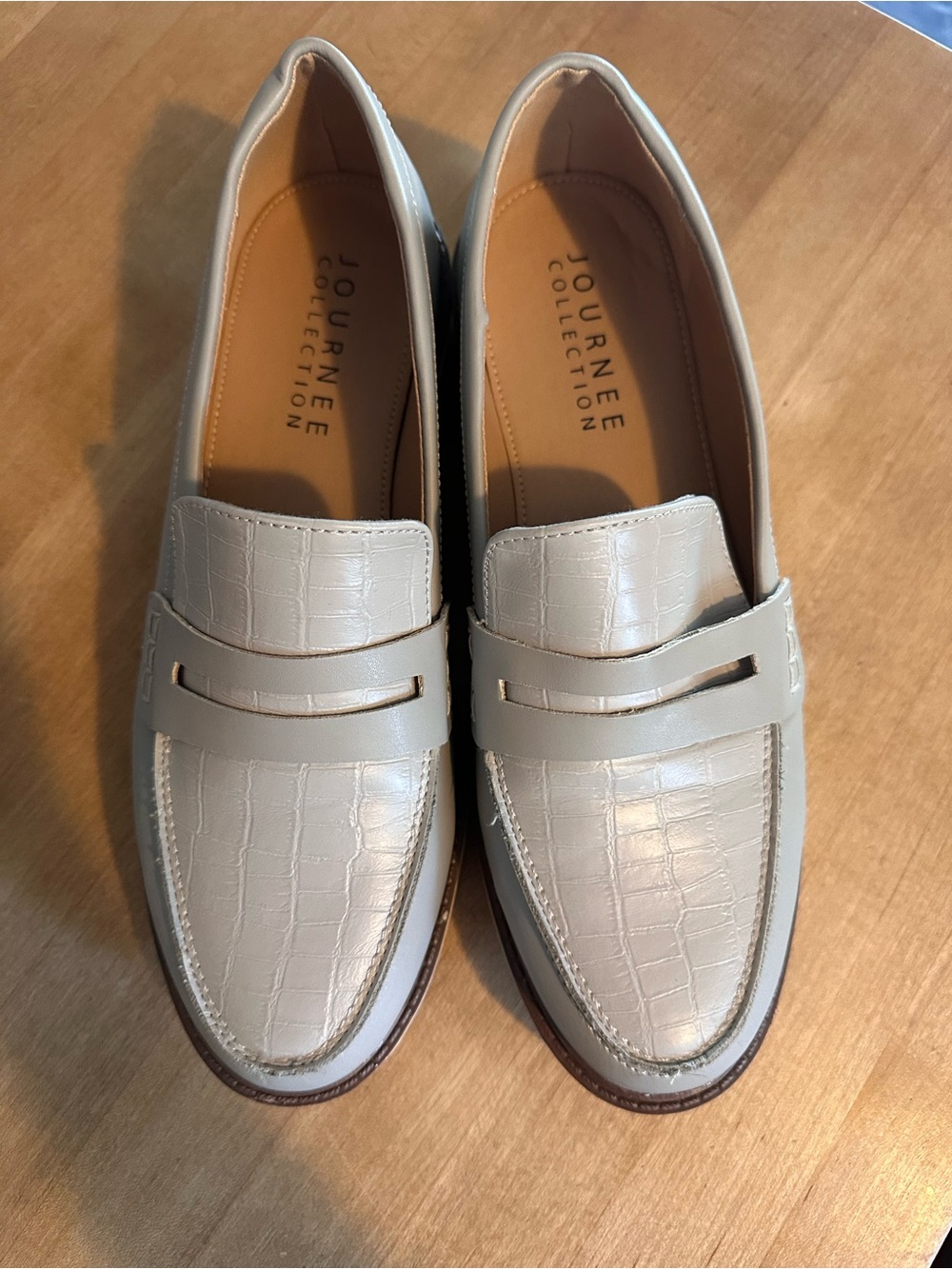 Journee Collection Croc-Embossed Cream Penny Loafers